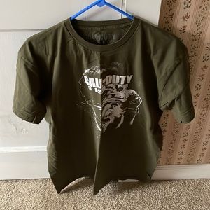 Call of Duty Ghosts military green XL t-shirt